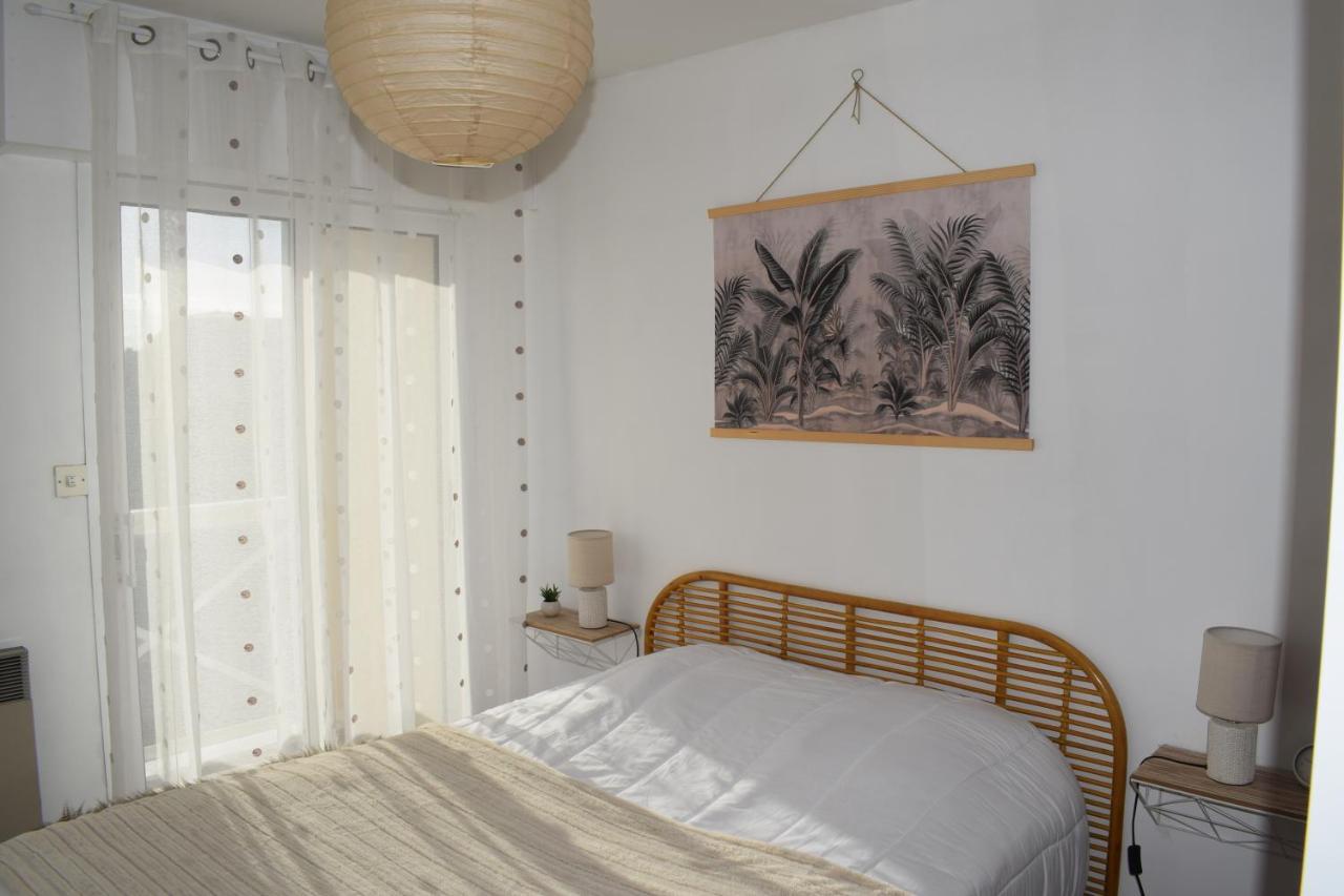 Cote Et Vie - Appartement Et Garage Сен-Жиль-Круа-де-Ви Экстерьер фото