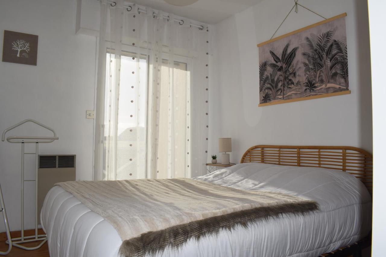 Cote Et Vie - Appartement Et Garage Сен-Жиль-Круа-де-Ви Экстерьер фото